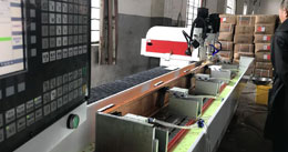 購(gòu)買(mǎi)數(shù)控鉆孔機(jī)時(shí)要考慮的因素