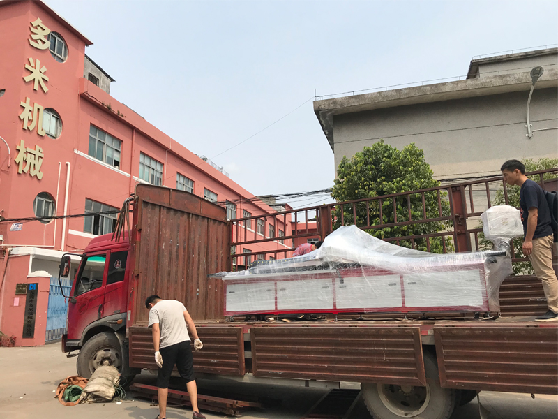 家具方管熱熔機床,專車發往山海